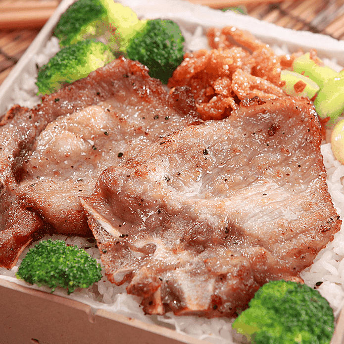 【泰凱食堂】古早味懷舊鐵路排骨80gX2片/包 豬排 醃製調味豬肉 便當排骨
