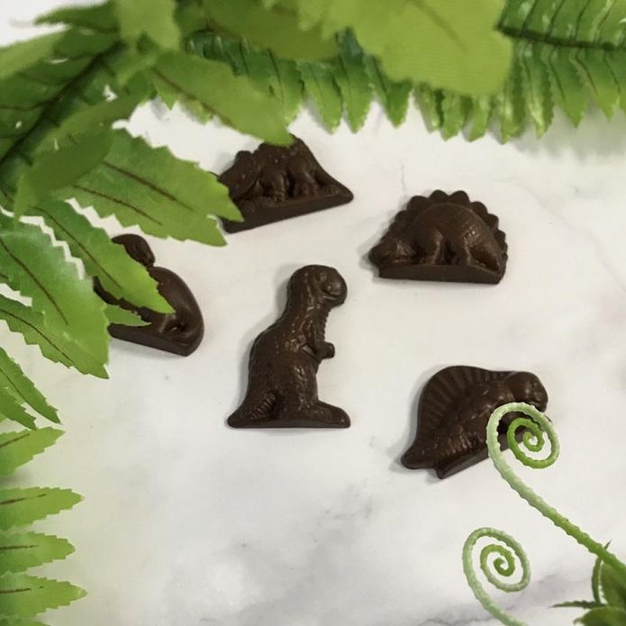 【巧克力雲莊】恐龍物語巧克力50g 恐龍造型牛奶巧克力 含跳跳糖 豐富層次