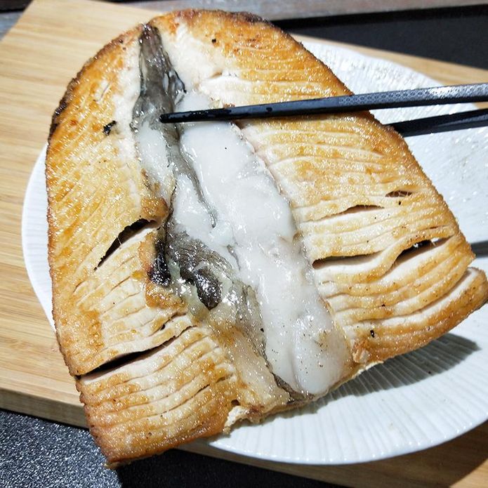 臺南新鮮特大蝨目魚肚300g 蝨目魚 魚肉 海鮮 生鮮